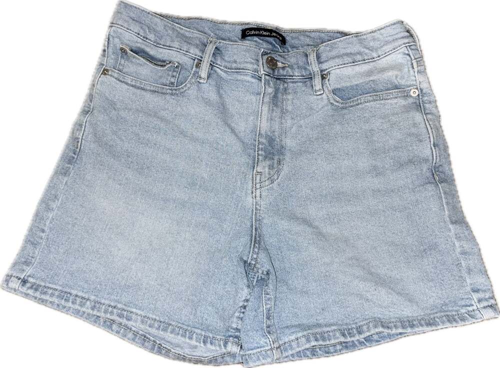 Calvin Klein Jeans Light Wash Denim Shorts Size 10